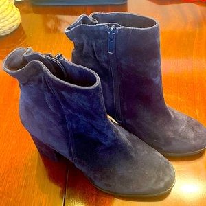 Arturo Chiang Navy Suede Boots